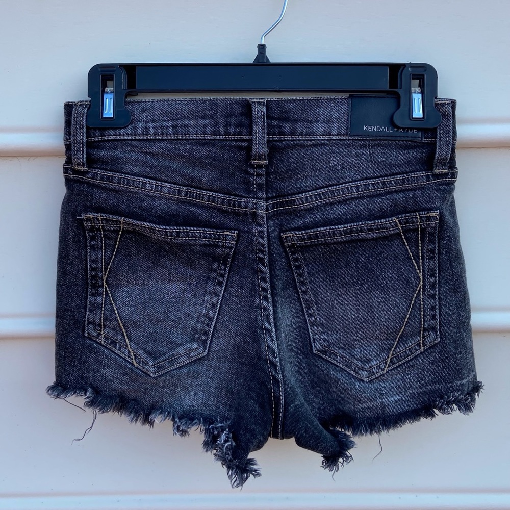 Shorts. - Picture 5 of 12